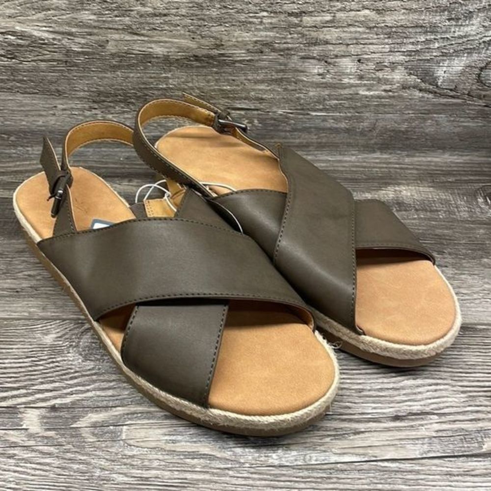 Women's Frances Sporty Platform Sandals - Universal Thread